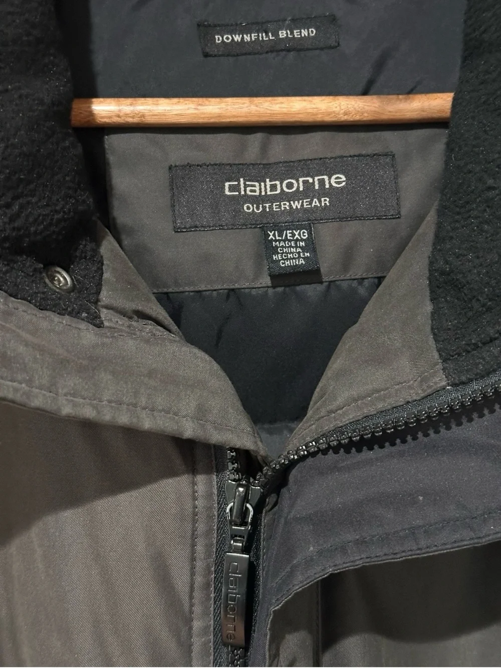 Claiborne Men's Brown Quilted Puffer Jacket with Black Collar